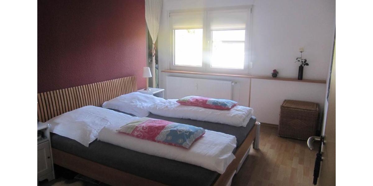 Erdgeschoßwohnung Heiligenhaus - 4 Zimmer, 105 m&sup2;, 329.000&euro; | Angebot:25402455
