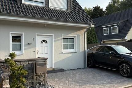 Haus Doppelhaushälfte Immobilie saniert Quasi Neubau