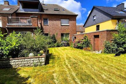Erdgeschoßwohnung mit eigenem Garten