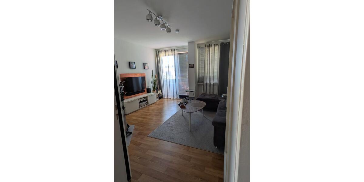 Hochparterre Hagen - 1 Zimmer, 50 m&sup2;, 350&euro; | Angebot:27572041