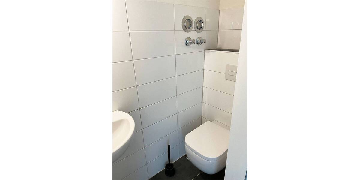 Etagenwohnung Bochum Querenburg - 5 Zimmer, 125 m&sup2;, 990&euro; | Angebot:26627294