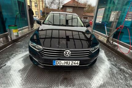 VW Passat 332.000 km 9.200 € Dortmund 44379