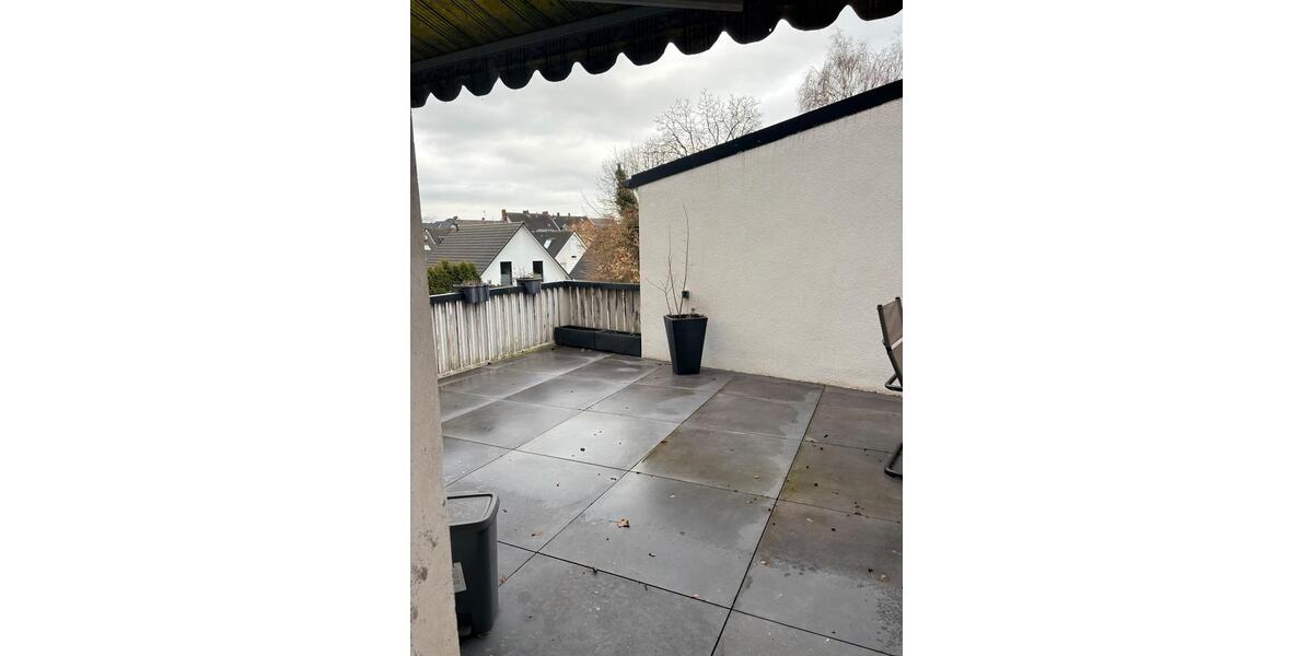 Lichtdurchflutete 100qm Wohnung im Herzen vom Resser -Markt 3 zimmer