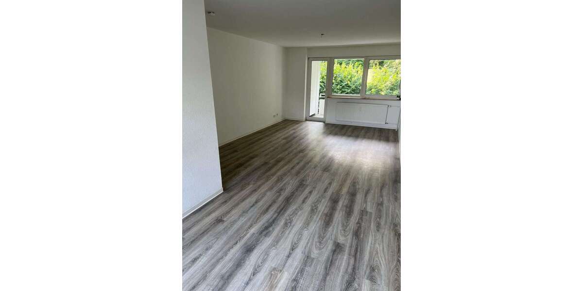 Etagenwohnung Wuppertal Arrenberg - 4 Zimmer, 94 m&sup2;, 561&euro; | Angebot:27161287