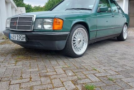 Mercedes 190