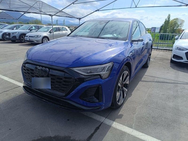 Q8 e-tron