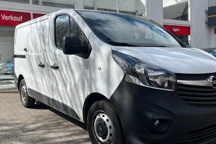 Opel Vivaro 49.500 km 13.990 € Dortmund OT Mitte 44145
