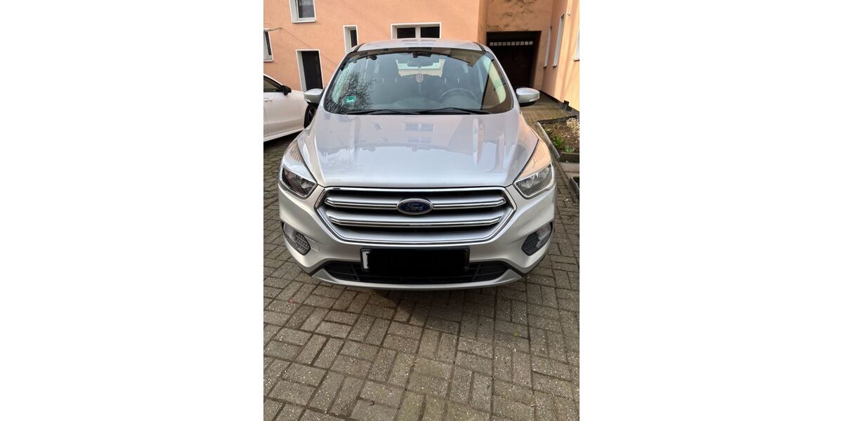 Ford Kuga 80.965 km 12.150 &euro; Gelsenkirchen 45881