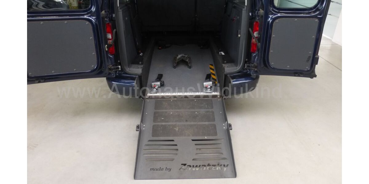 VW Caddy Maxi 71.000 km 28.990 &euro; Wuppertal 42289