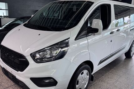 Ford Transit Custom 125.000 km 19.999 &euro; Oberhausen 46145