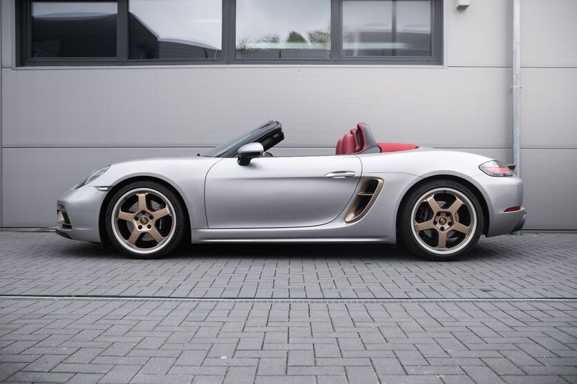Porsche Boxster 11.250 km 92.900 € Holzwickede 59439
