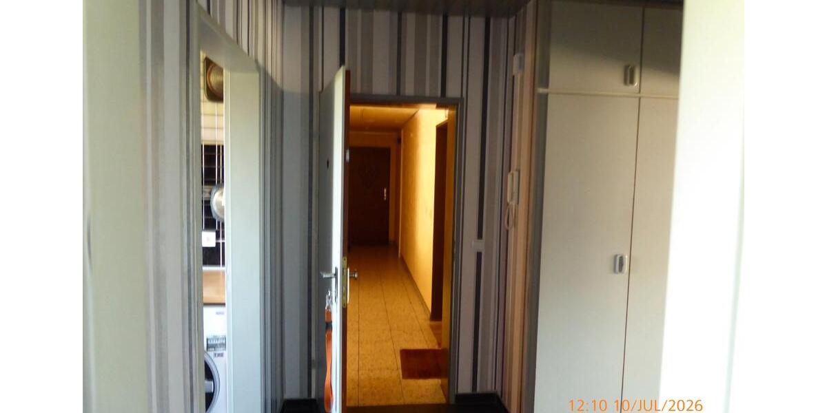 Dachgeschoßwohnung Essen Frillendorf - 2 Zimmer, 61 m&sup2;, 129.000&euro; | Angebot:27157936