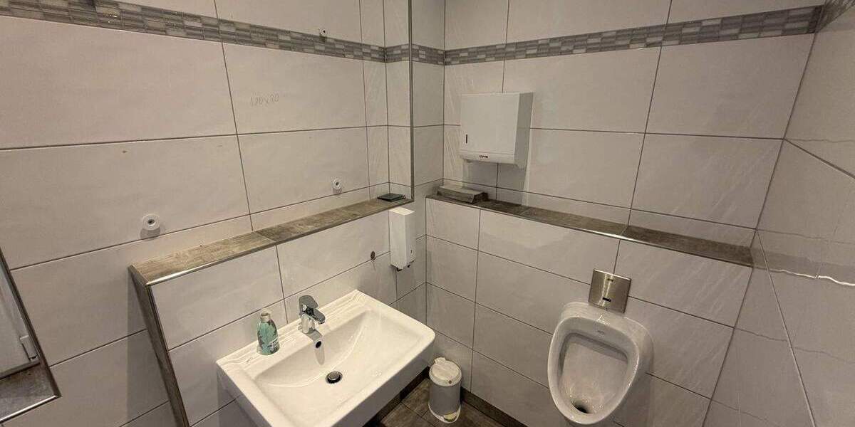 Gewerbeobjekt Hagen Hochschulviertel - 7 Zimmer, 243 m&sup2;, 2.900&euro; | Angebot:25566106