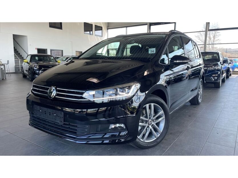 VW Touran 4.999 km 35.470 € Lünen 44536