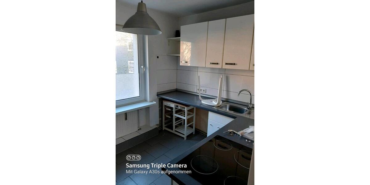 Dachgeschoßwohnung Wuppertal Unterbarmen - 4 Zimmer, 93 m&sup2;, 787&euro; | Angebot:25645296