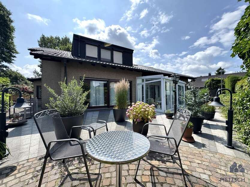 Haus zum Kaufen in Marl 758.000 € 295.76 m²