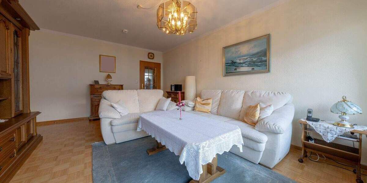 Wunderschöne 3-Zimmerwohnung mit viel Charme 3 zimmer