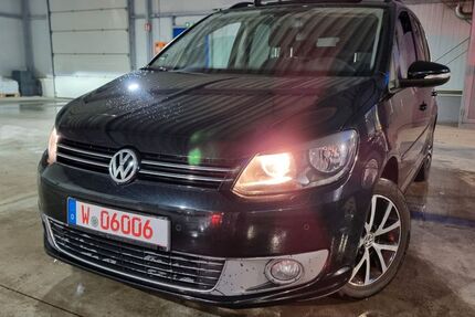 VW Touran 172.500 km 5.799 &euro; Wuppertal 42327
