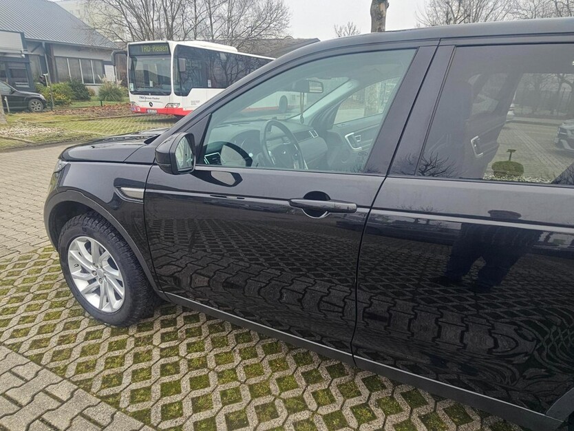Land Rover Discovery Sport 98.000 km 22.500 € Lünen 44532