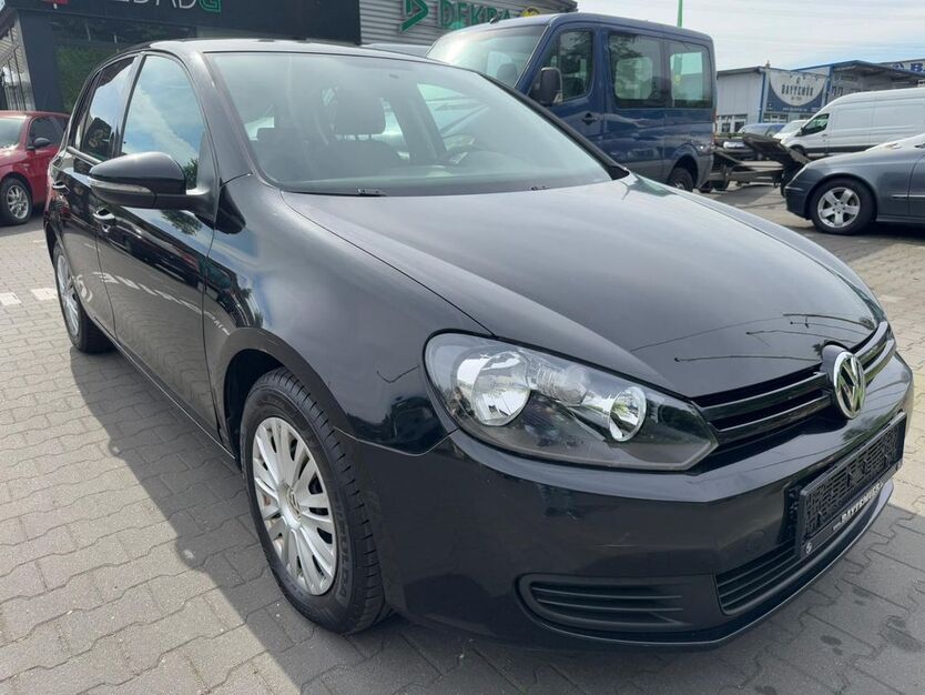 VW Golf 207.000 km 4.990 € Bottrop 46238