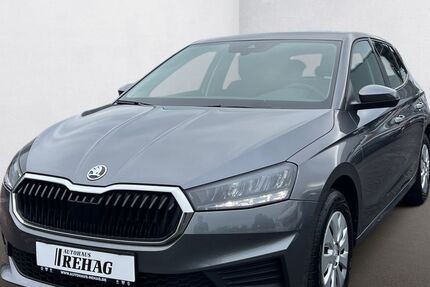 Skoda Fabia 19.570 km 13.990 € Recklinghausen 45659
