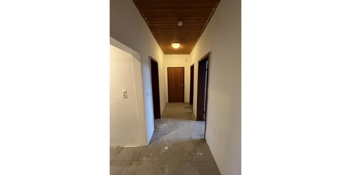 3-Zimmer Wohnung mit Balkon zu vermieten! WBS erforderlich! 3 zimmer