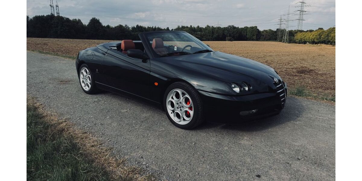 Alfa Romeo Spider 100.000 km 18.916 &euro; Essen 45309