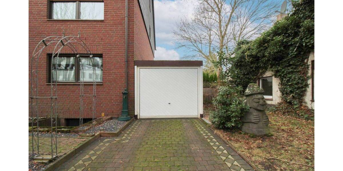Einfamilienhaus Essen Frintrop - 6 Zimmer, 899.000&euro; | Angebot:26841825