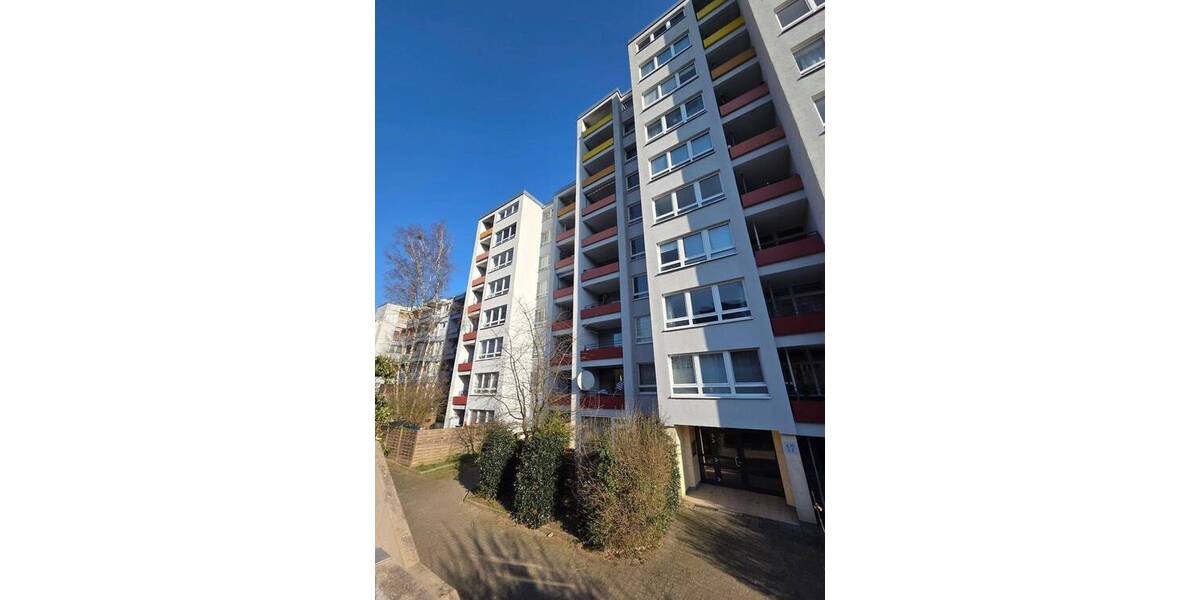 Etagenwohnung Bochum Querenburg - 3 Zimmer, 79 m&sup2;, 670&euro; | Angebot:26740287