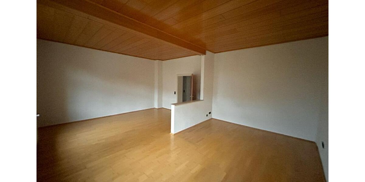 Etagenwohnung Bochum Bochum-Nord - 5.5 Zimmer, 124 m&sup2;, 1.004&euro; | Angebot:25294100