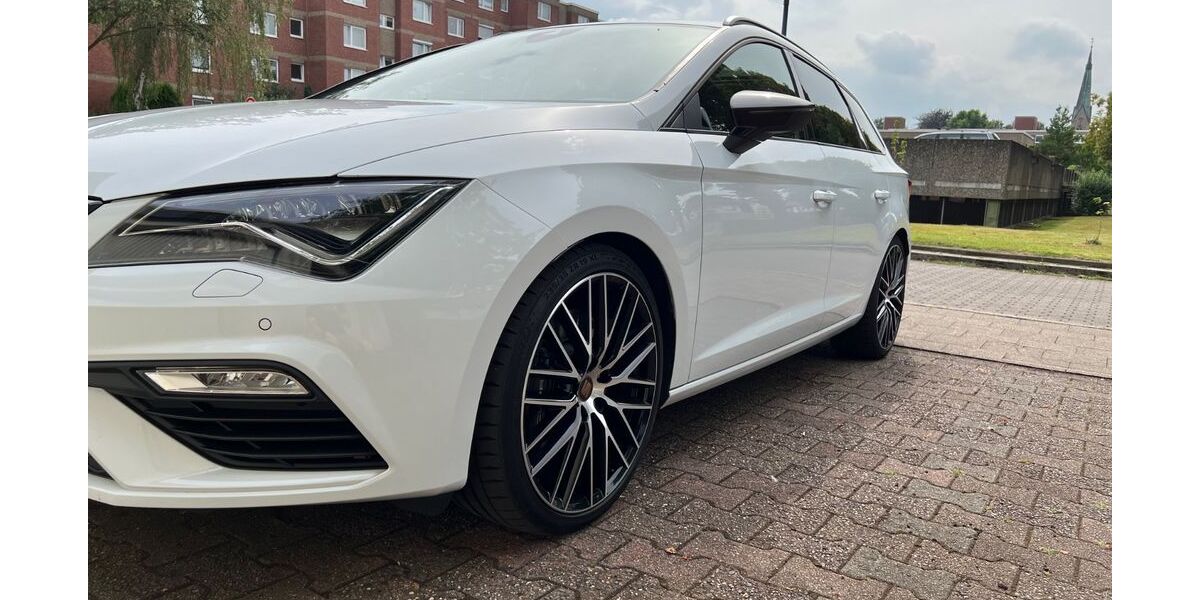 Seat Leon 87.000 km 22.100 &euro; Holzwickede 59439