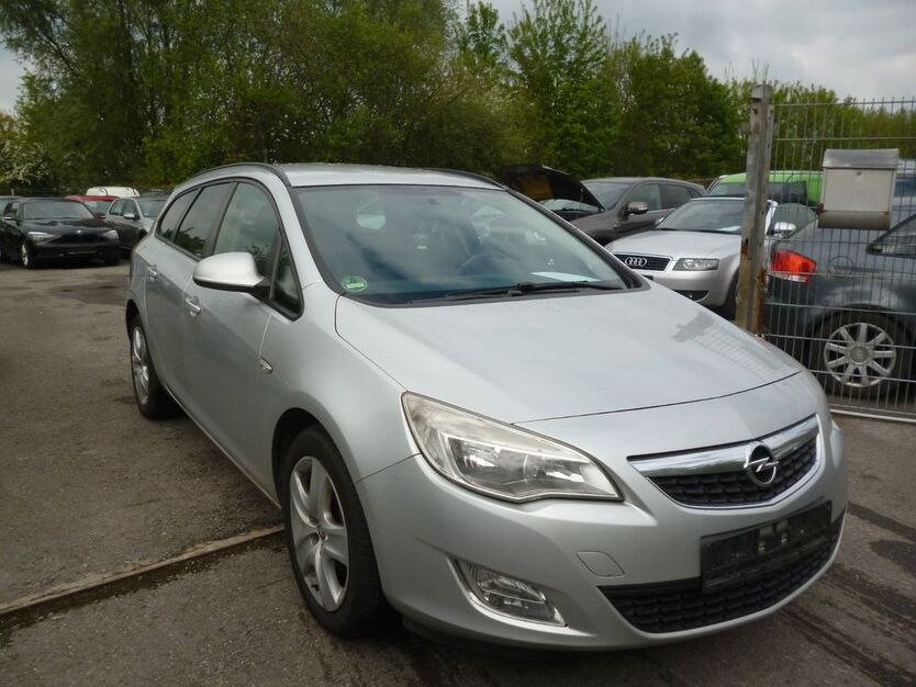 Opel Astra 200.000 km 2.450 € Bottrop 46238
