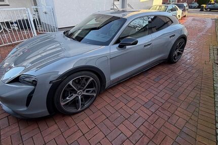 Porsche Taycan 39.385 km 79.999 &euro; Datteln 45711