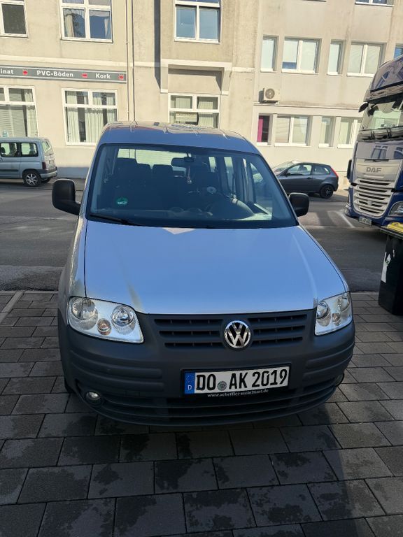 VW Caddy 152.535 km 13.000 € Dortmund 44388