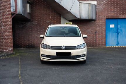 VW Touran 79.354 km 24.990 &euro; Wuppertal 42389