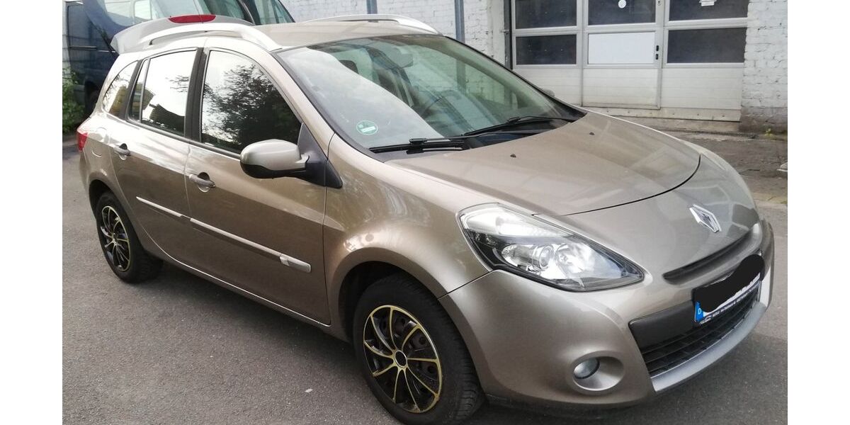 Renault Clio 152.000 km 2.250 &euro; Essen 45307