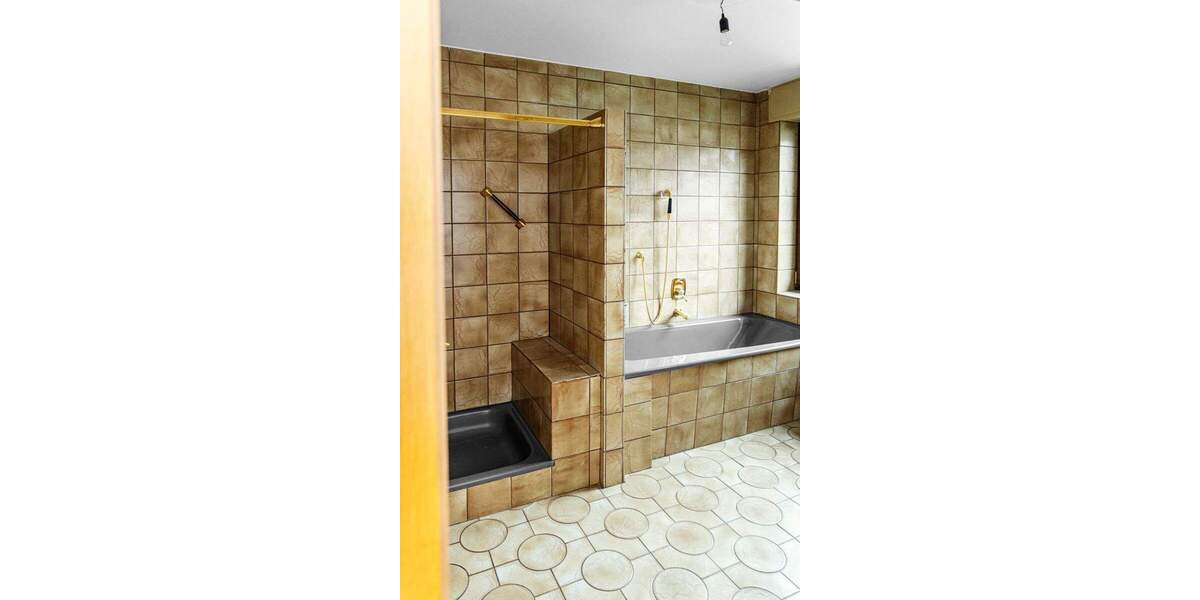 Einfamilienhaus Bottrop / Fuhlenbrock Fuhlenbrock - 1 Zimmer, 268 m&sup2;, 659.000&euro; | Angebot:25631650