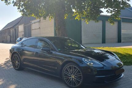 Porsche Panamera 97.018 km 66.400 &euro; Witten 58454