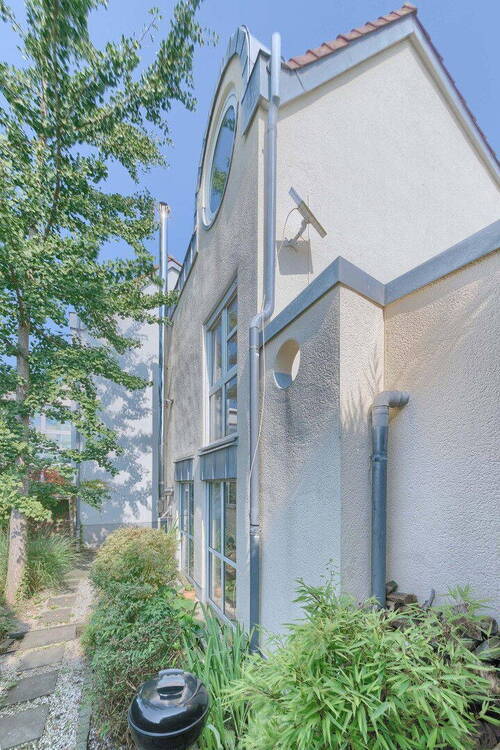 Modernes Haus mit Designküche, Sauna & Kamin in bevorzugter Lage in Herdecke