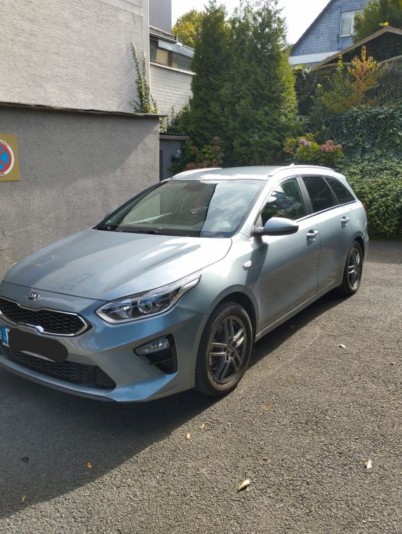Kia ceed Sportswagon 60.000 km 15.850 € Witten 58454