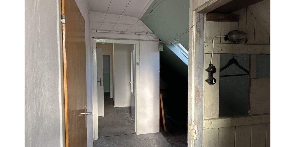 Mehrfamilienhaus, Wohnhaus Dortmund / Kirchhörde Kirchhörde - 9 Zimmer, 271 m&sup2;, 549.000&euro; | Angebot:25686639