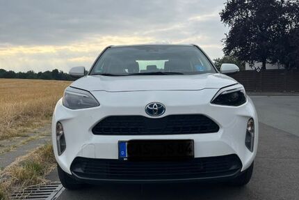 Toyota Yaris Cross 70.630 km 19.850 &euro; Castrop Rauxel 44577