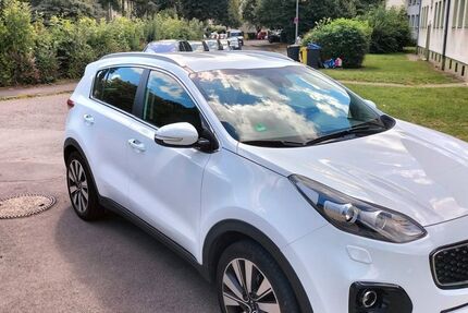 Kia Sportage 200.000 km 13.400 € Gelsenkirchen 45889