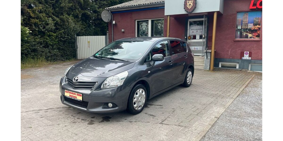 Toyota Verso 138.856 km 9.999 &euro; Datteln 45711