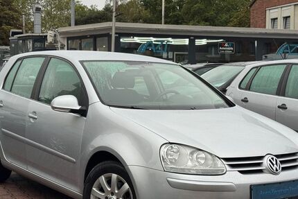 VW Golf 127.000 km 4.990 &euro; Oberhausen 46049