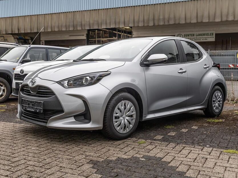 Toyota Yaris 4.523 km 16.849 € Gevelsberg 58285