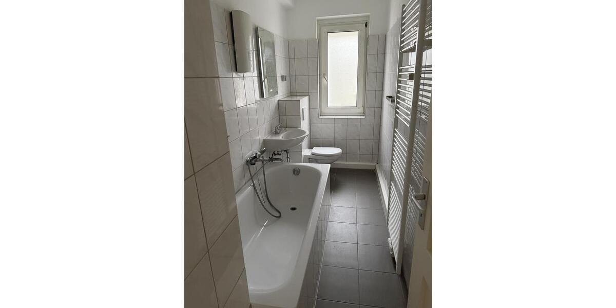Etagenwohnung Hagen Hagen-Nord - 2 Zimmer, 71 m&sup2;, 370&euro; | Angebot:24816906