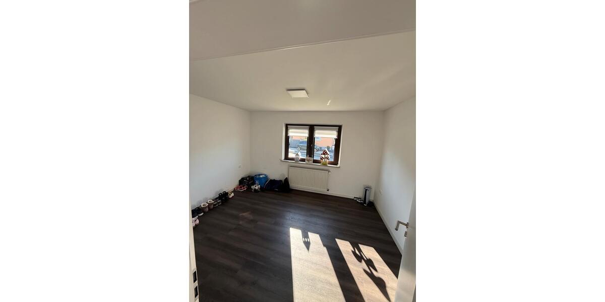 Einfamilienhaus Bochum Günnigfeld - 10 Zimmer, 242 m&sup2;, 650.000&euro; | Angebot:25255964