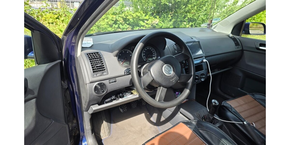 VW Polo 229.740 km 2.700 &euro; Essen 45121