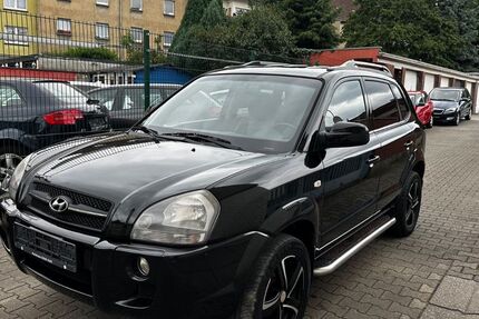 Hyundai TUCSON 151.000 km 3.699 &euro; Essen 45143